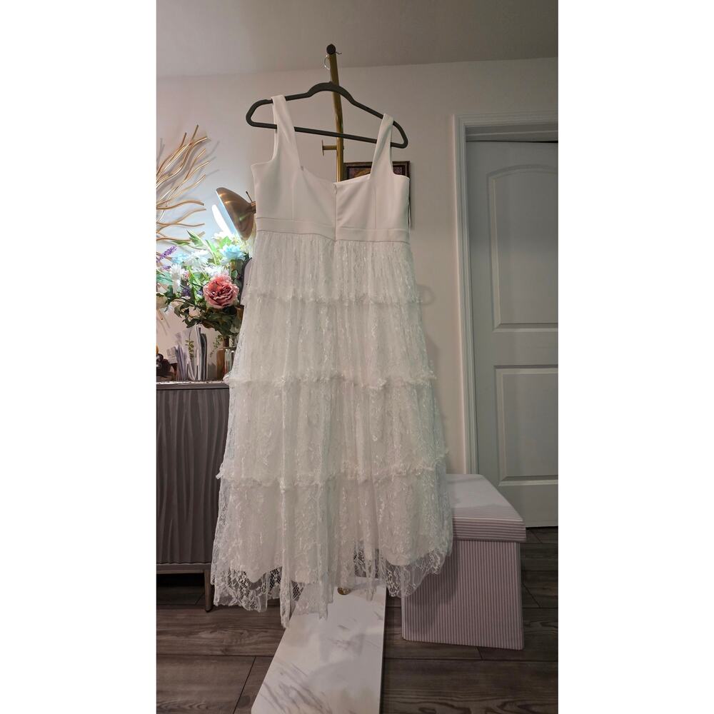 G-25 Adrianna Papell White Lace Tiered Dress Size 14W NWT Square‑Neck Midi - Picture 7 of 7